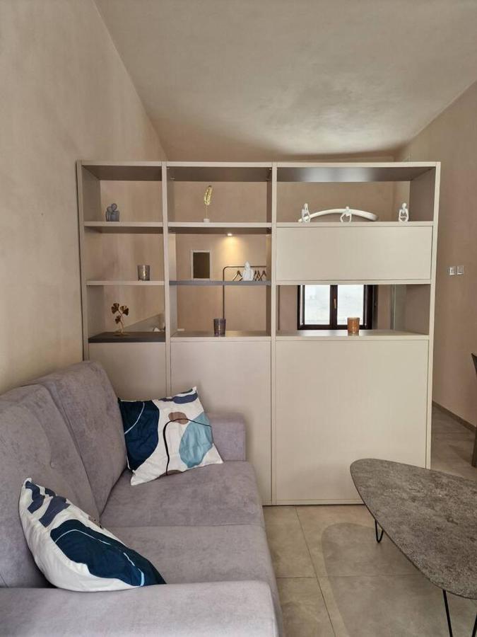Charming Apartment In Center 希克利 外观 照片