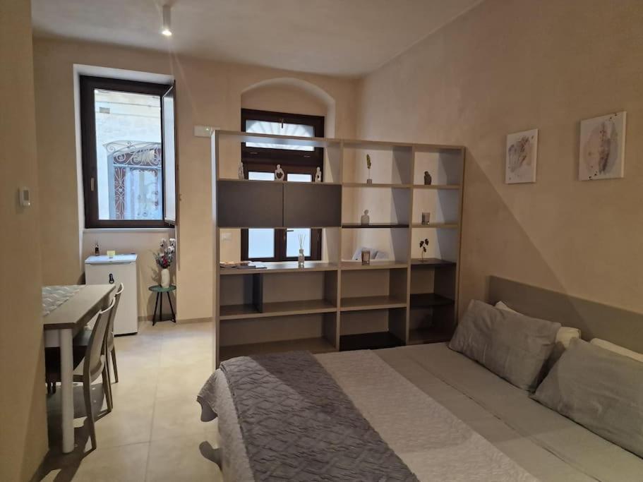 Charming Apartment In Center 希克利 外观 照片